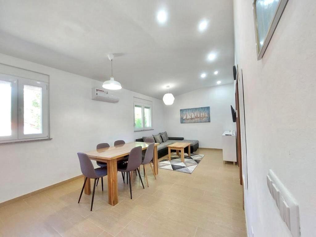 Ferienwohnung Haus Orchidee Seline Exterior foto